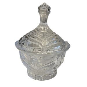 Studio Crystal etched glass candy dish removable lid w/decorative handle